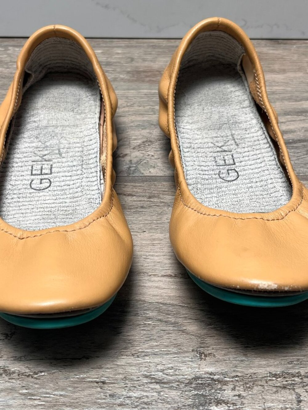 TIEKS by Gavrieli Camel Tan Leather Ballet Flats Women's size 7